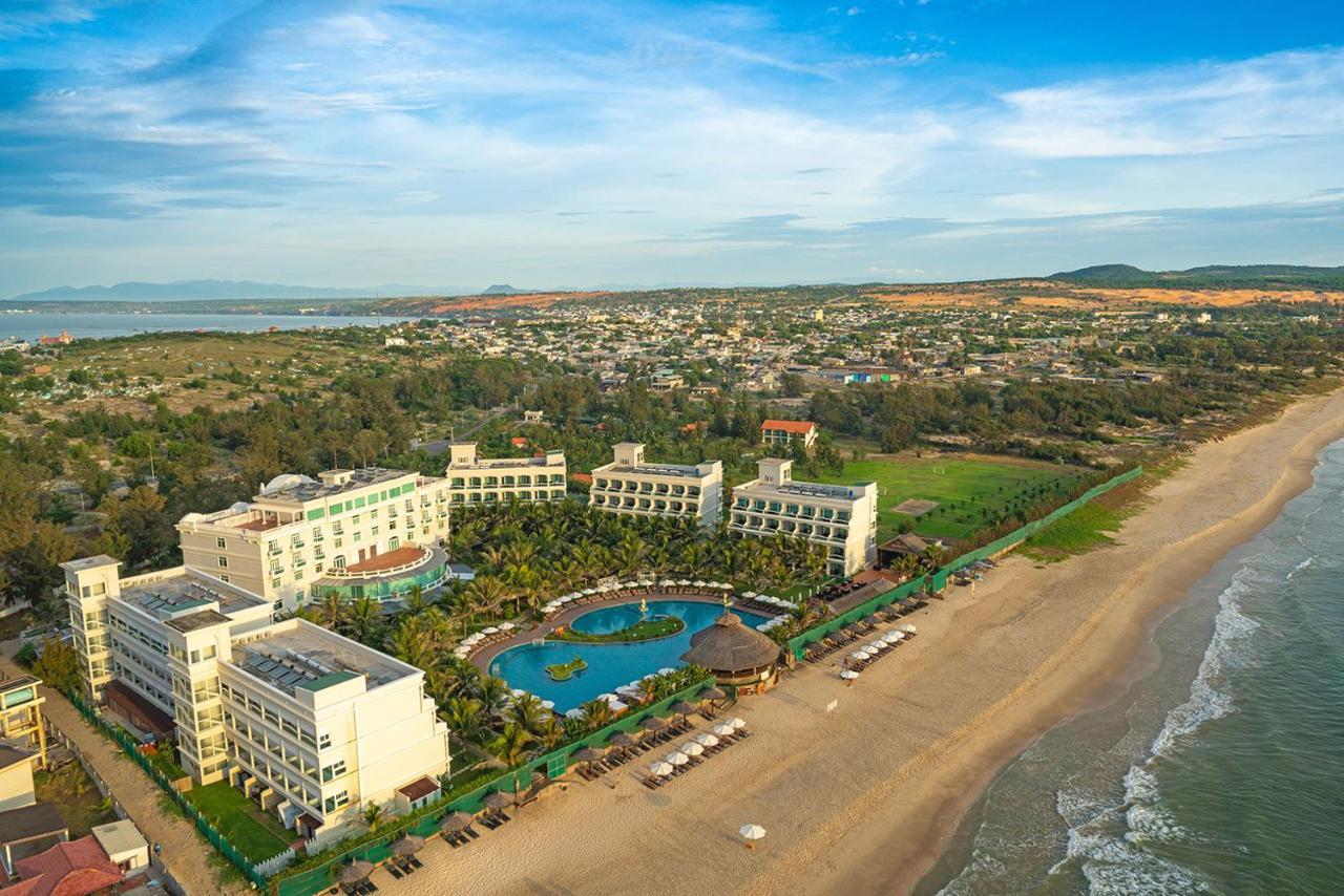 The Sailing Bay Beach Resort Муи Не Екстериор снимка